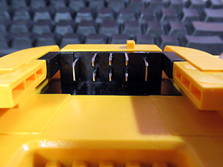 DeWALT 60V FlexVolt Battery Pinout 003