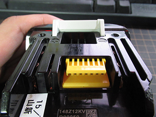 Makita 18V LXT Battery Pinout 001