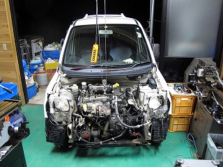 kei-car-engine-removal-015